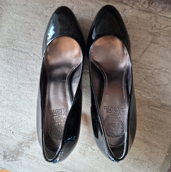 Vince Camuto heels - Picture 6 of 14